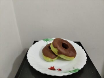 Babymoon cake